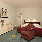 B-hotel 3* Dusseldorf