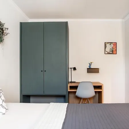 Hotel B-hotel
